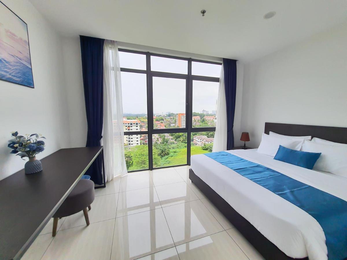Ramada Suites By Wyndham The Straits Johor Bahru Buitenkant foto