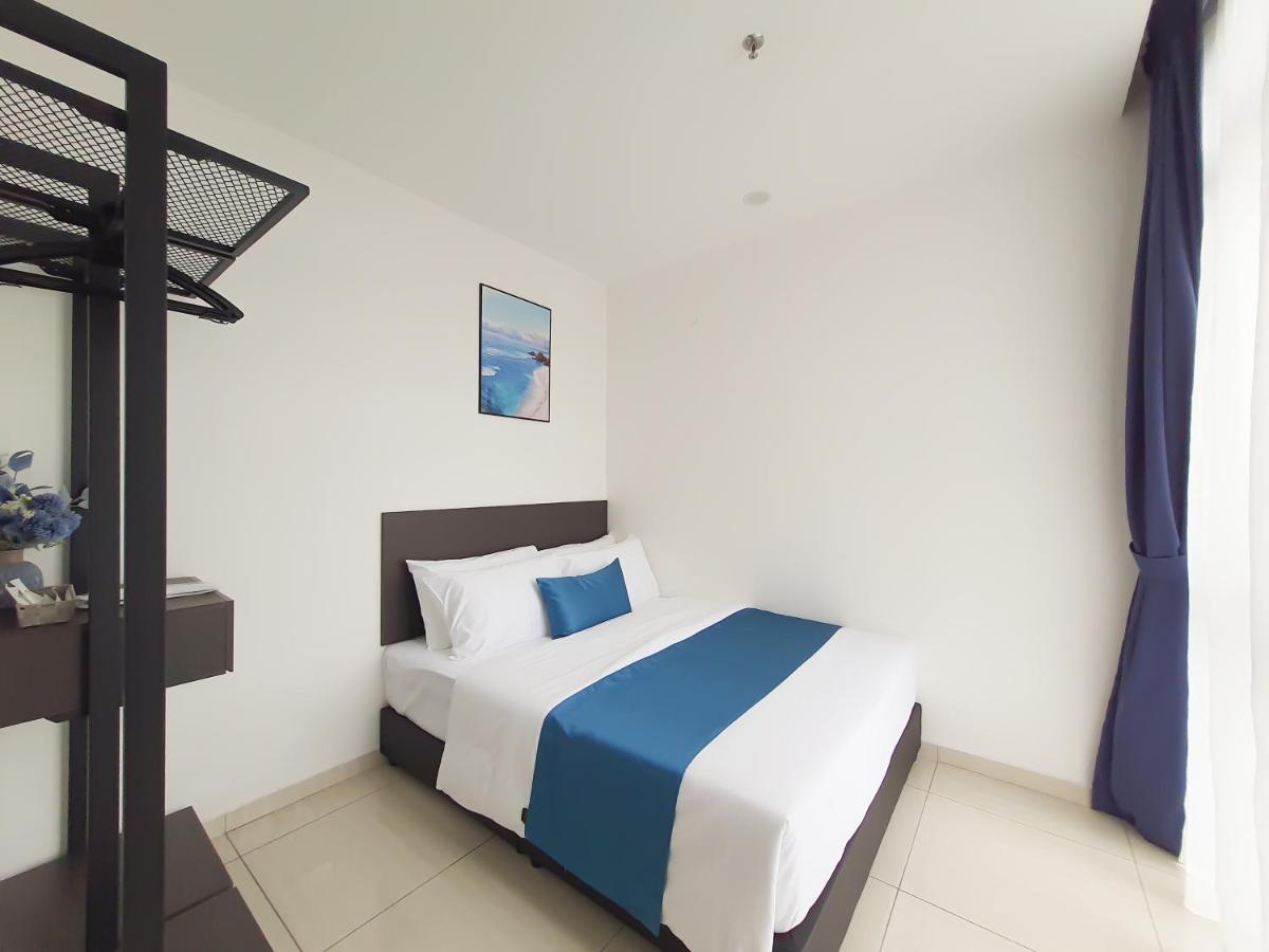 Ramada Suites By Wyndham The Straits Johor Bahru Buitenkant foto