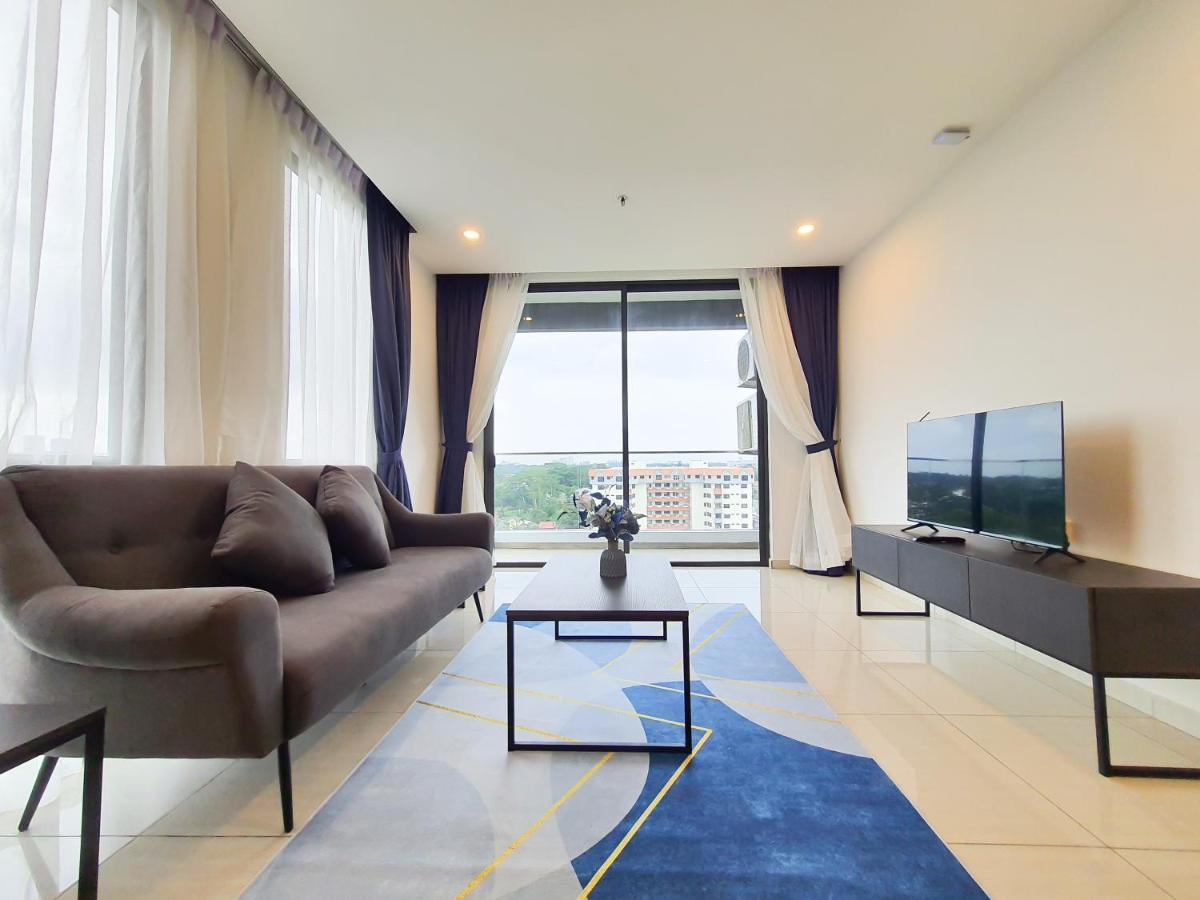 Ramada Suites By Wyndham The Straits Johor Bahru Buitenkant foto