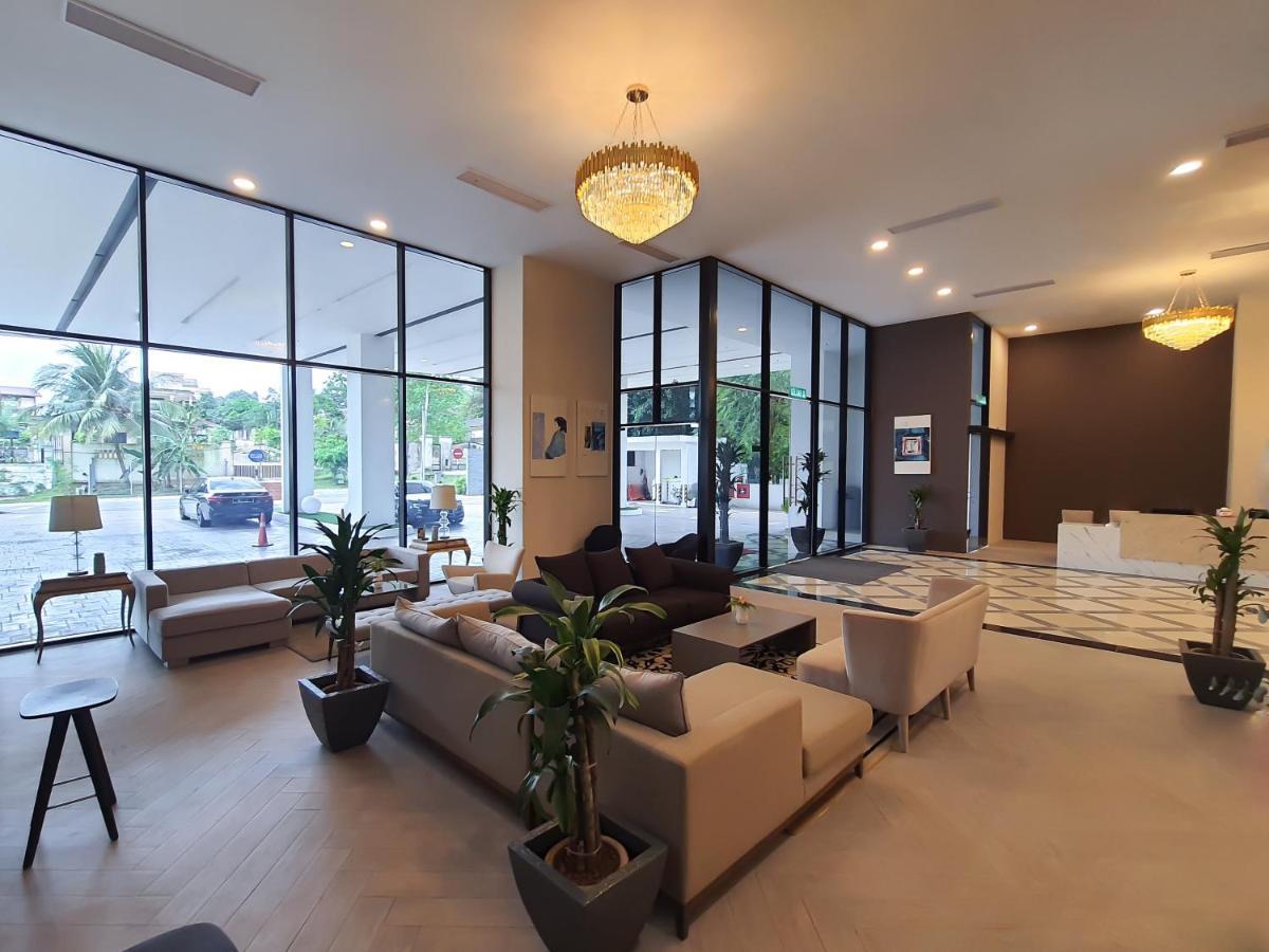 Ramada Suites By Wyndham The Straits Johor Bahru Buitenkant foto