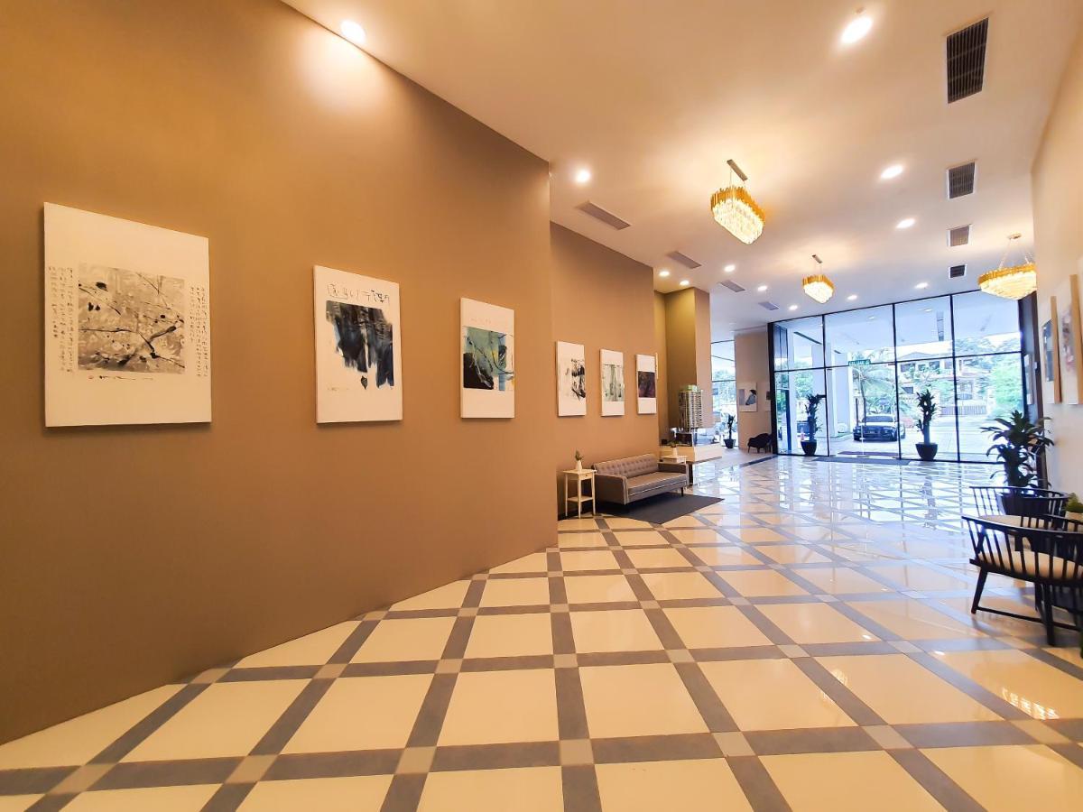 Ramada Suites By Wyndham The Straits Johor Bahru Buitenkant foto